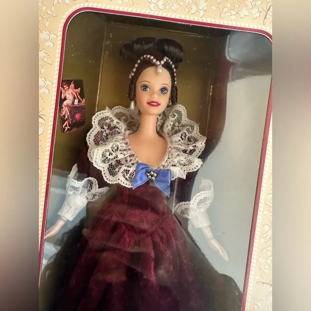 Hallmark special Edition 1996 Sentimental Valentine Barbie
